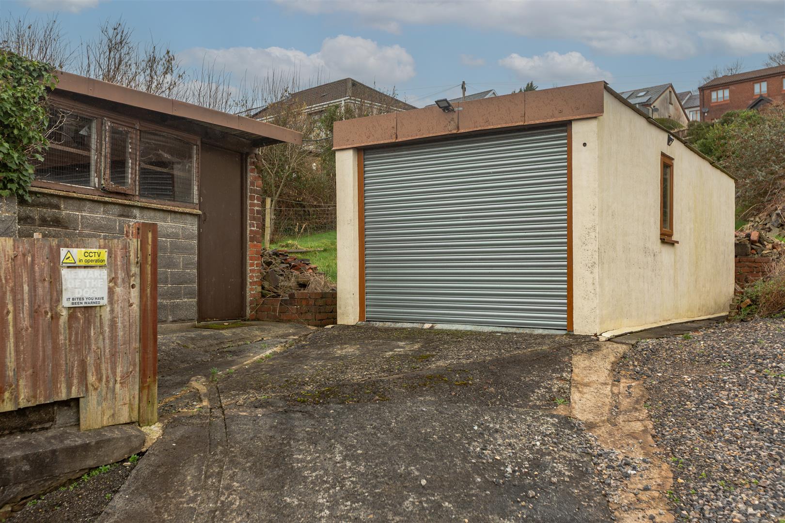 Pwll Road, Llanelli, SA15 4BG